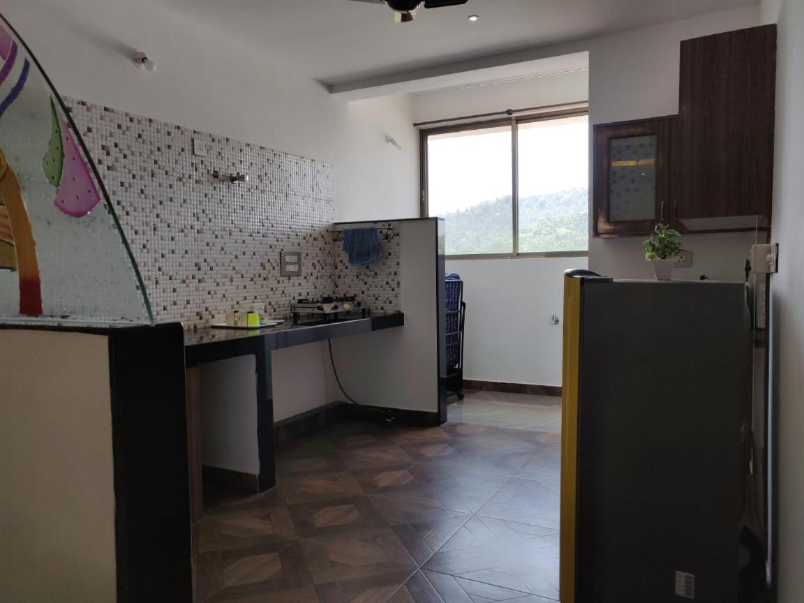 Hotel Mudra Midtown Suites & Rooms Kalasa Eksteriør bilde