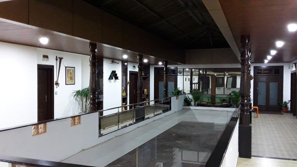 Hotel Mudra Midtown Suites & Rooms Kalasa Eksteriør bilde