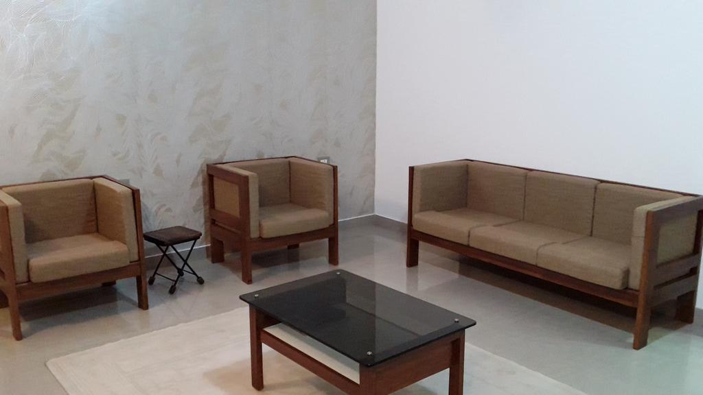 Hotel Mudra Midtown Suites & Rooms Kalasa Eksteriør bilde