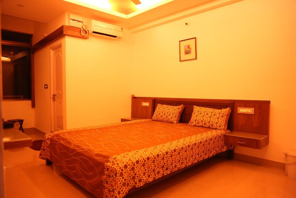 Hotel Mudra Midtown Suites & Rooms Kalasa Eksteriør bilde