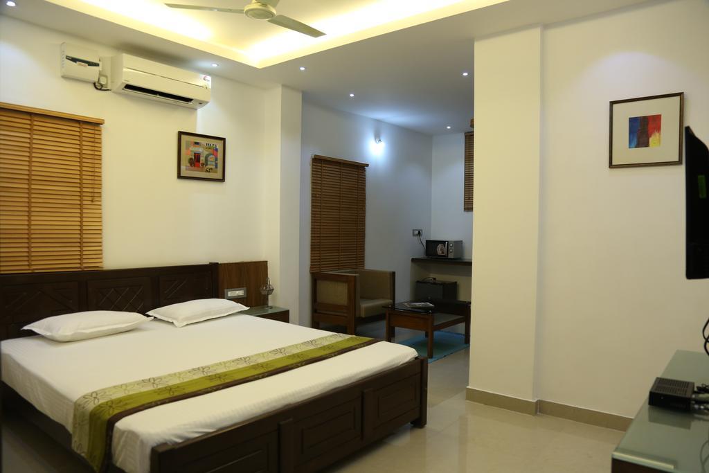 Hotel Mudra Midtown Suites & Rooms Kalasa Eksteriør bilde